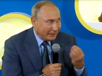 Очередной кринж из РФ: Путин поздравил… Украину с Днем победы