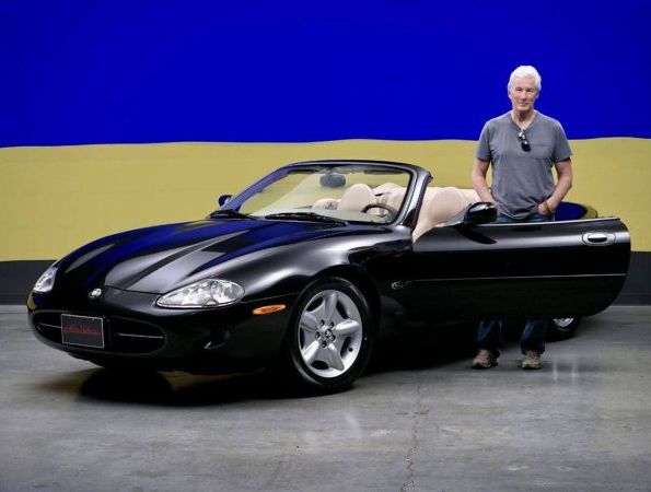 Ричард Гир продал свой коллекционный кабриолет за $31 млн ради Украины