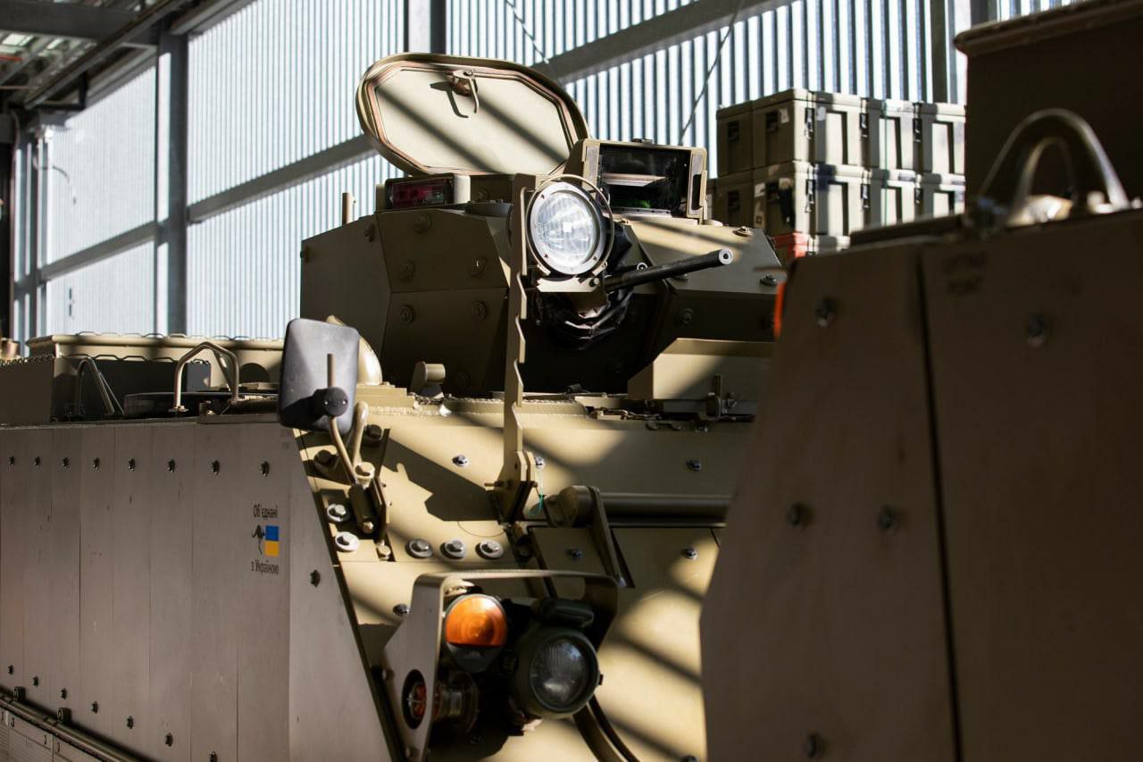 Австралія відправила в Україну чотири БТР M113AS4, очікуємо ще 10