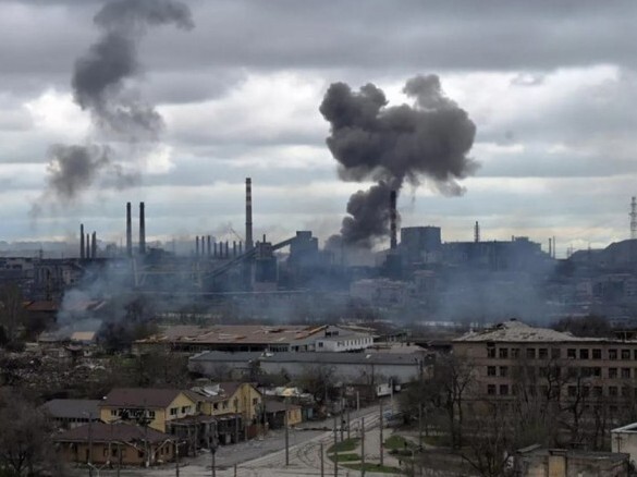 Потужні вибухи у Маріуполі та Мелітополі, втеча окупантів за Дніпро. Що наразі відомо?