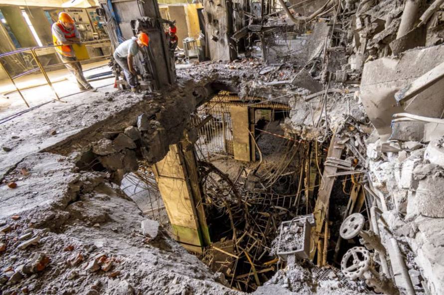 117 инфраструктурных объектов теплосетей повредил враг в Харькове за время войны