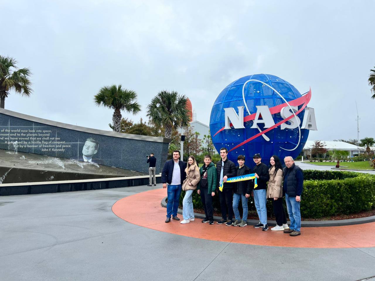 Корабель SpaceX Маска доставив у космос експеримент школярів із Харкова