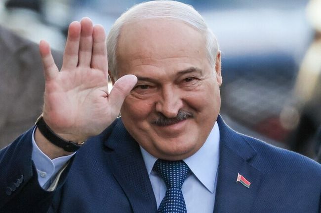 Лукашенко підписав законопроєкт про довічне перебування у політиці