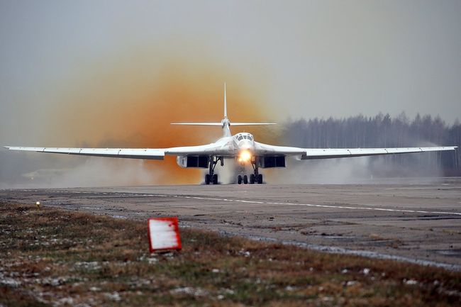 Моторесурс російських літаків вичерпується