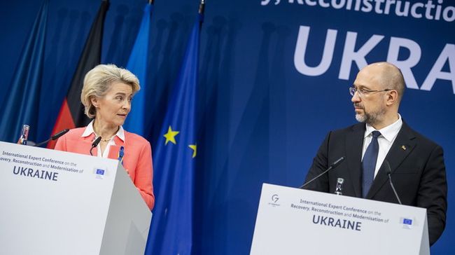Порятунок в обмін на реформи: за яких умов Київ отримає гроші ЄС та США у 2023 році