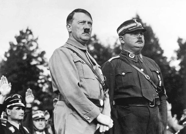 Интересно, знает ли Пригожин о судьбе человека, стоящего рядом с Гитлером?