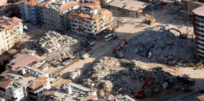 Количество погибших от землетрясений в Турции увеличилось до 44 374 человек, — власти страны