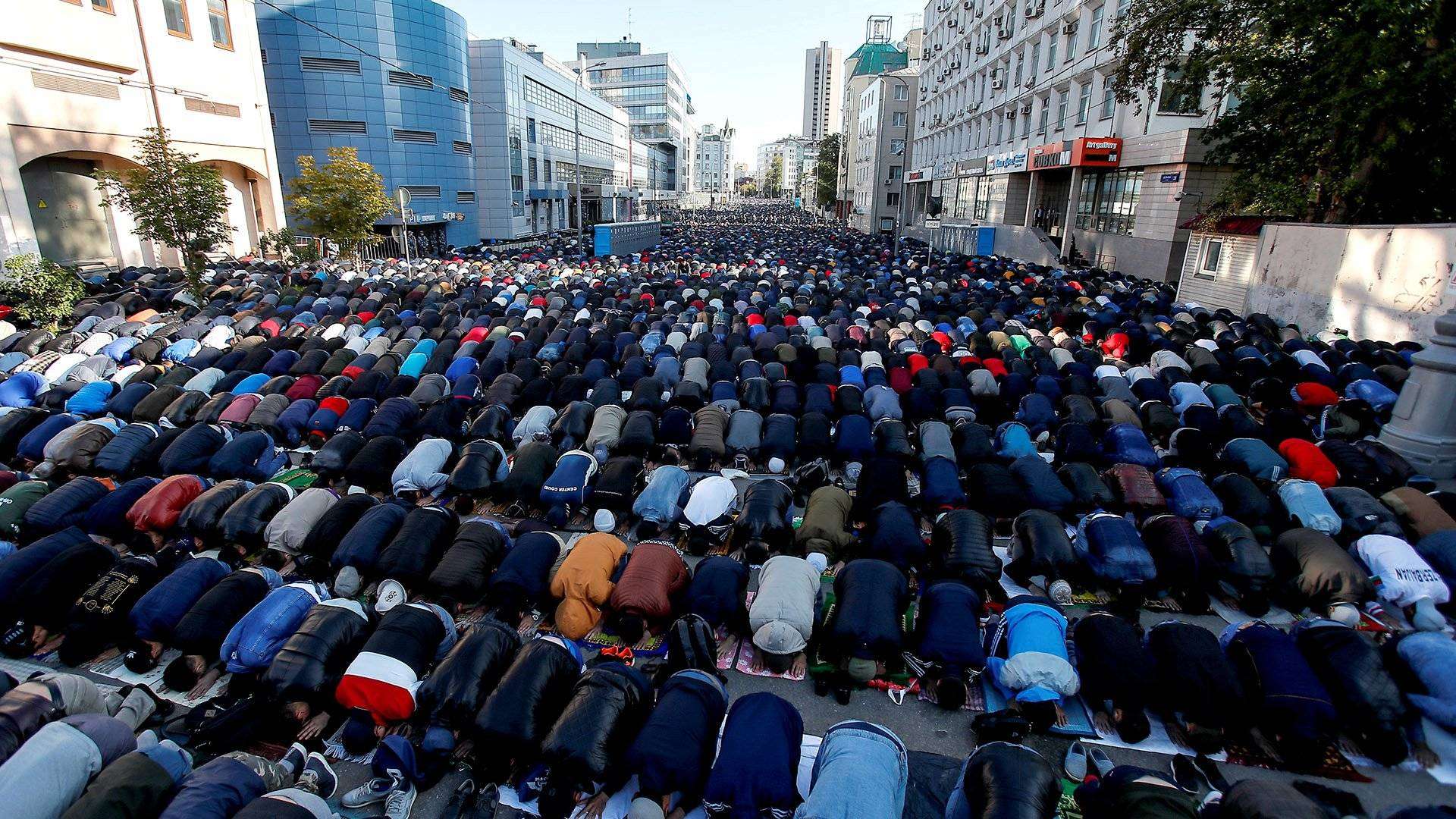 Московія пірнає в іслам: наступний «Гундяєв» буде імамом