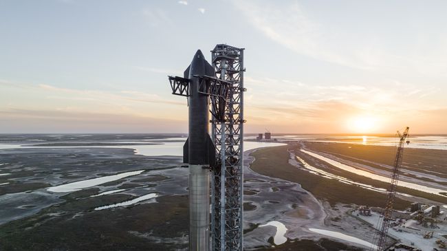 SpaceX офіційно назвала дату першого космічного польоту величезного корабля Starship