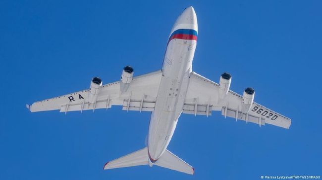 Спецрейс Ил-96-300 из Москвы в Берлин касался дипломатов РФ, сообщили DW в МИД Германии