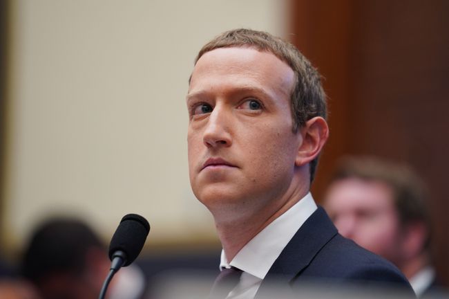 Facebook погодилася виплатити своїм користувачам із США компенсацію в $725 млн