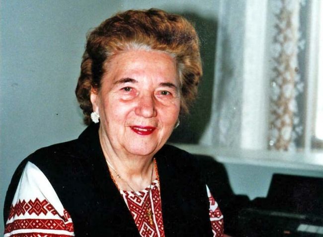 День народження Слави Стецько, однієї з провідних діячок ОУН(б)