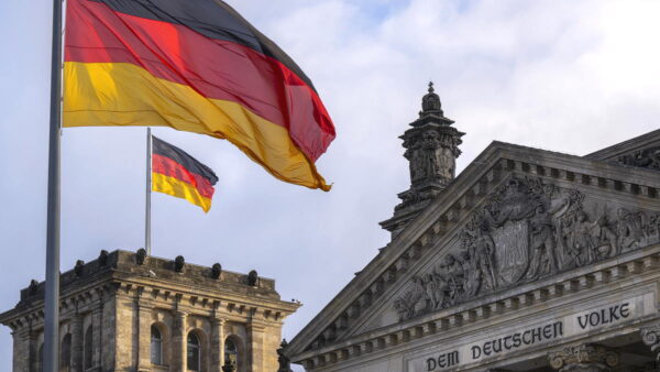 Германия заморозила российские активы на сумму более 5 млрд евро