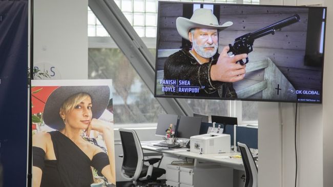 Смерть операторки Галини Гатчинс: пістолет актора Алека Болдвіна міг бути навмисно модифікований