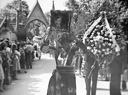 22 травня 1979 року похорон Володимира Івасюка перетворився на демонстрацію непокори тисяч людей комуністичній владі