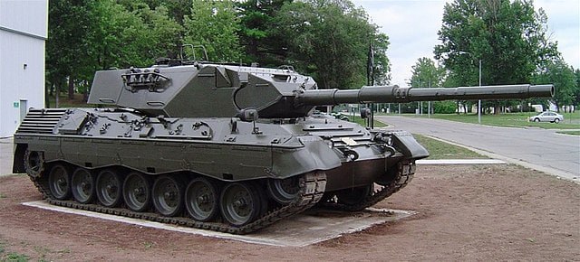 Нідерланди закуплять для України кілька десятків танків Leopard 1