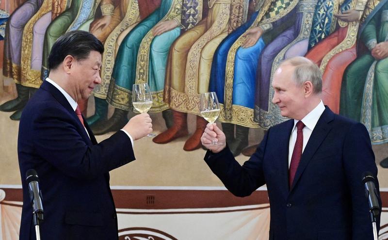 Китай задерживает поставки в Россию после субботнего  ̶ц̶и̶р̶к̶а̶ бунта Вагнера