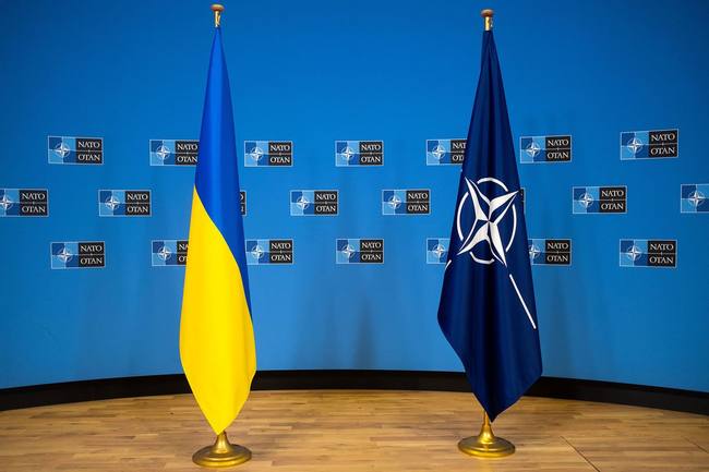 Комюніке саміту НАТО фіксує відсутність прогресу щодо приєднання до Альянсу України