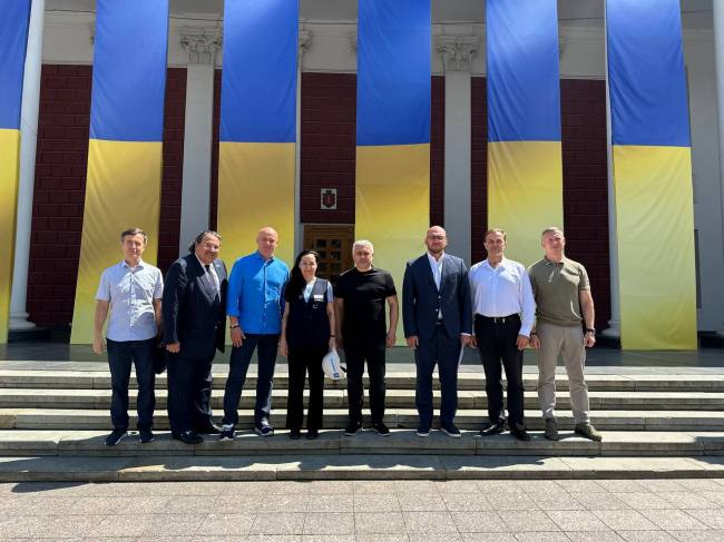 Оцінюють завдані росіянами збитки: представники ЮНЕСКО прибули в Одесу