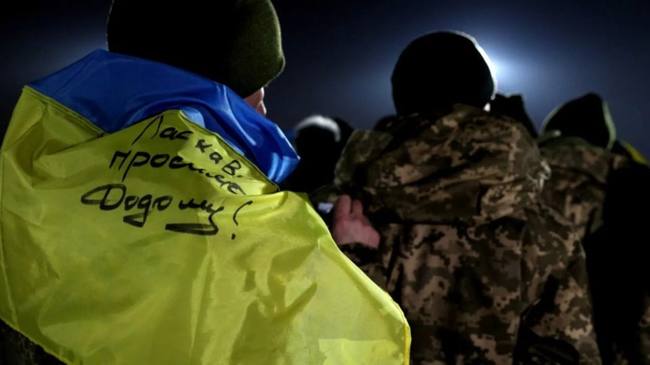 Українські військовополонені могли потрапити до Угорщини через Туреччину — Радіо Свобода