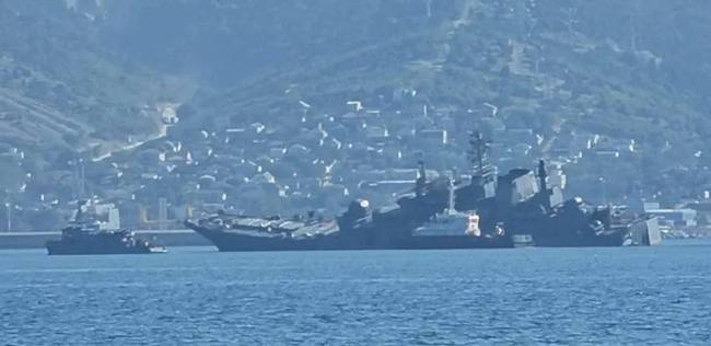 СБУ провела спецоперацію в бухті Новоросійська - пошкоджено великий десантний корабель «Оленегорский горняк»