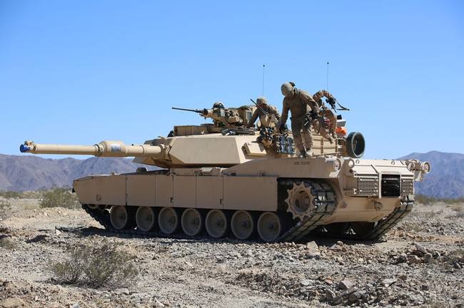 Які саме танки Abrams отримає Україна?