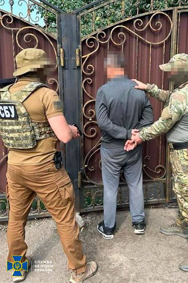 СБУ затримала російського інформатора, який «зливав» до чат-боту фсб геолокації українських воїнів у Слов’янську
