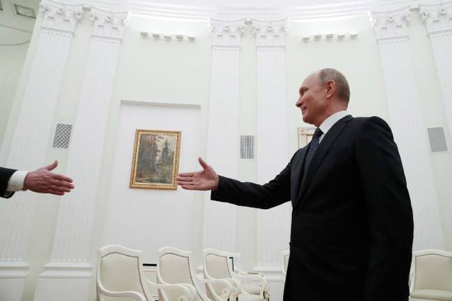 Путін більш за все боїться втрати Криму, - експосол США в рф