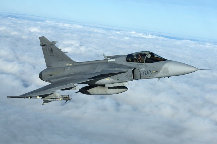 Чехія веде переговори зі Швецією щодо навчання українських пілотів на винищувачах Gripen