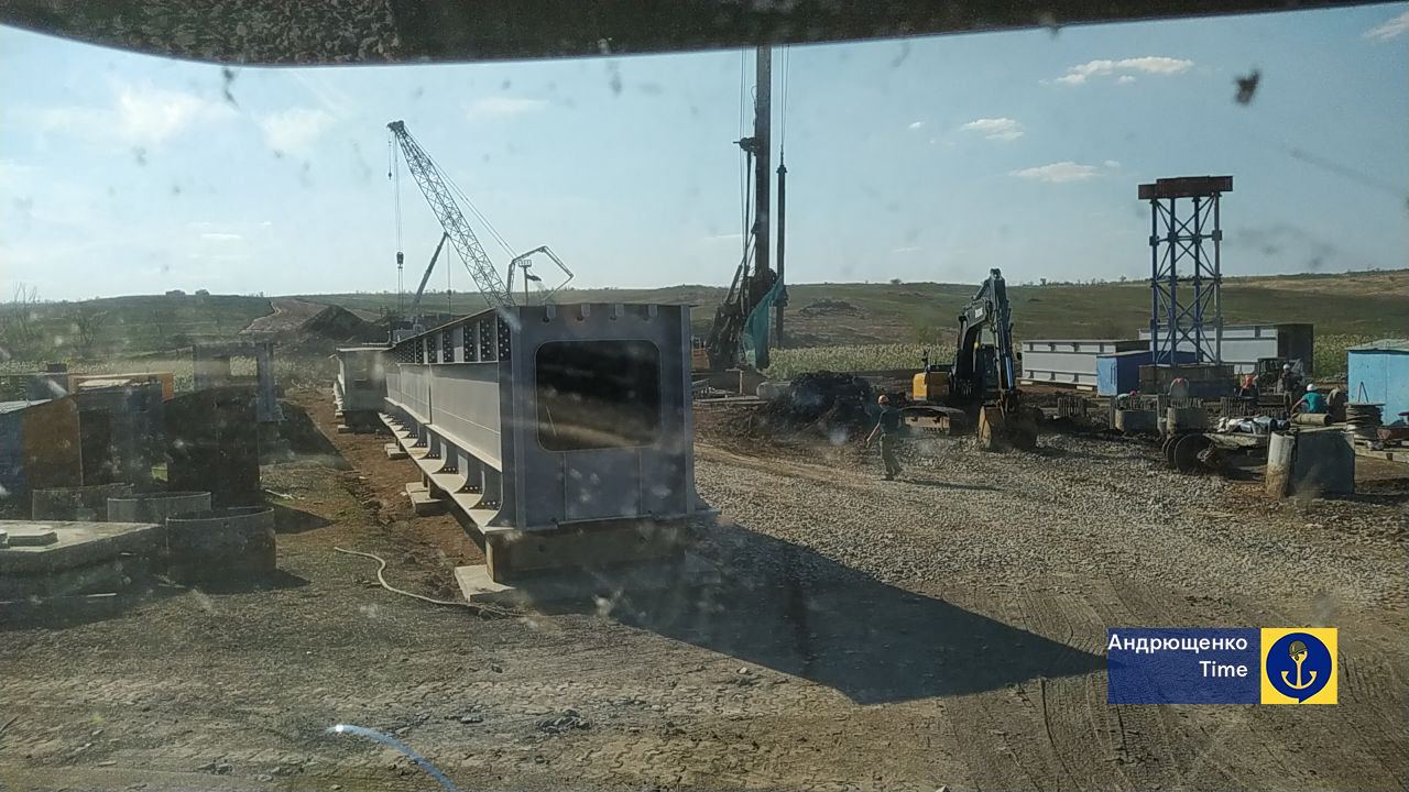 рф начала строить прямое железнодорожное сообщение с оккупированными Мариуполем, Волновахой и Донецком