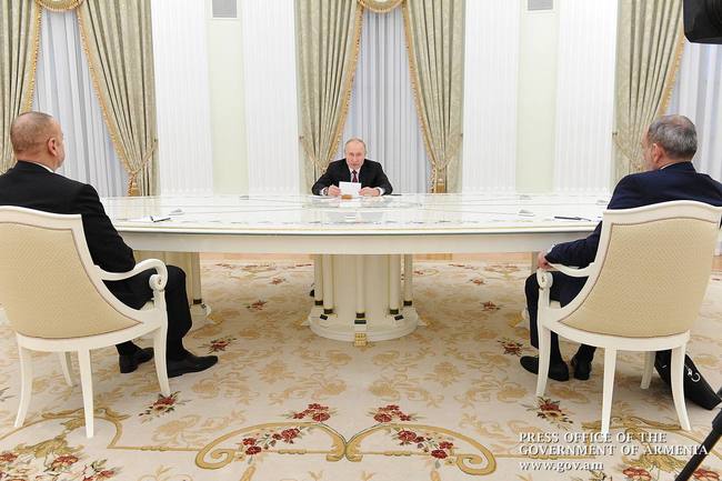 Нагірний Карабах оголосив про перемогу спільного проєкту путіна-Ердогана. Єреван пішов на втрату свідомо