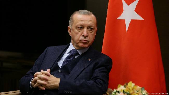 Турция «больше ничего не ждет от Европейского Союза, который заставил нас ждать у своей двери в течение 40 лет»