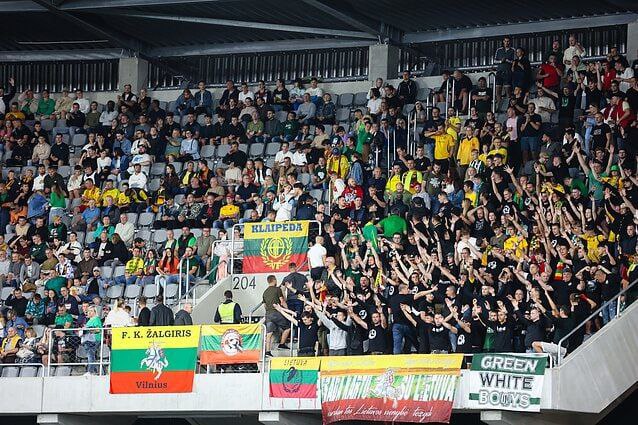 УЄФА оштрафував Федерацію футболу Литви за те, що вболівальники скандували путін – х*йло