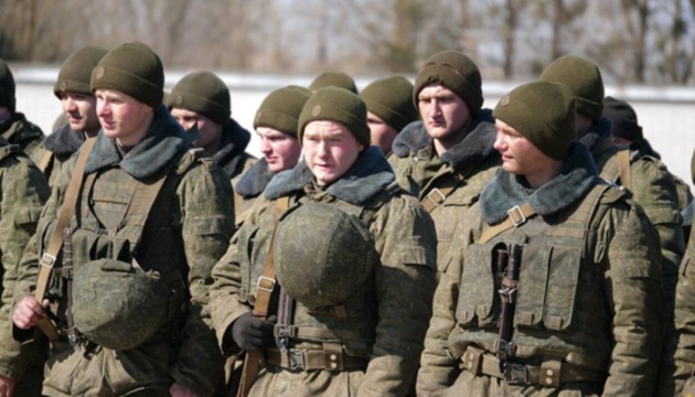 Білорусь знову продовжила спільні з росією військові навчання