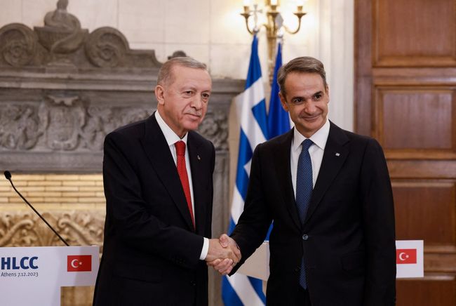 Греція і Туреччина підписали спільну декларацію про дружбу і добросусідство