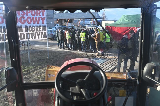 Польські фермери таки поновлять блокаду вантажівок на пункті пропуску Медика-Шегині