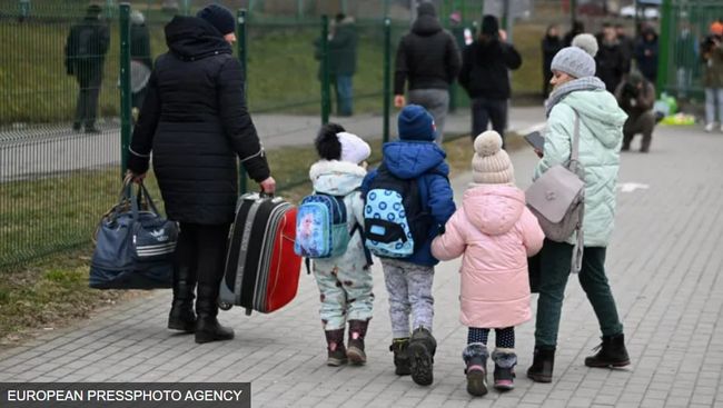 Вже з 4 березня українські біженці можуть втратити право на перебування у Польщі та відповідні пільги