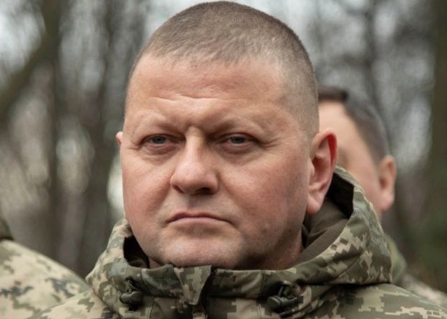 «Головнокомандувач ЗСУ підбурює військових до державного перевороту в Україні». Це – фейк
