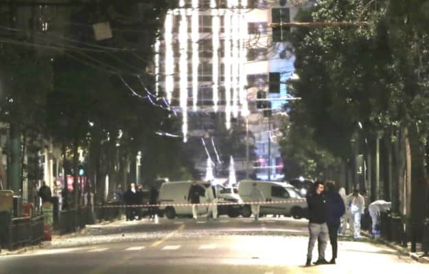 Біля Міністерства праці в Афінах здетонувала бомба