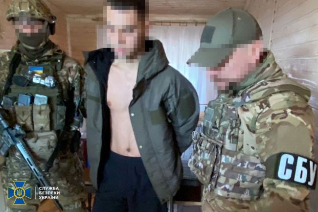 СБУ та Нацполіція викрили молодиків з Київщини, які записали відео з гаслами «кадирівців»