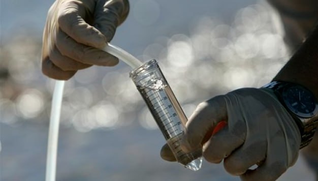 У Харкові знову перевірили воду з джерел на вміст нафтопродуктів