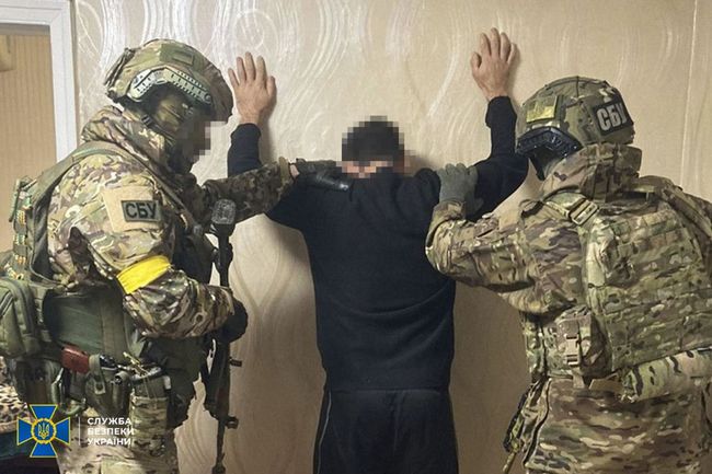За матеріалами СБУ 15 років тюрми отримав агент фсб, який шпигував за далекобійною артилерією ЗСУ на Дніпропетровщині