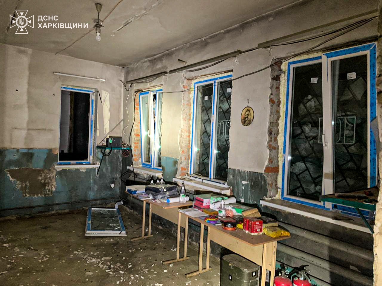Харківщина: ворог завдав цинічного ракетного удару по пожежній частині, постраждав рятувальник