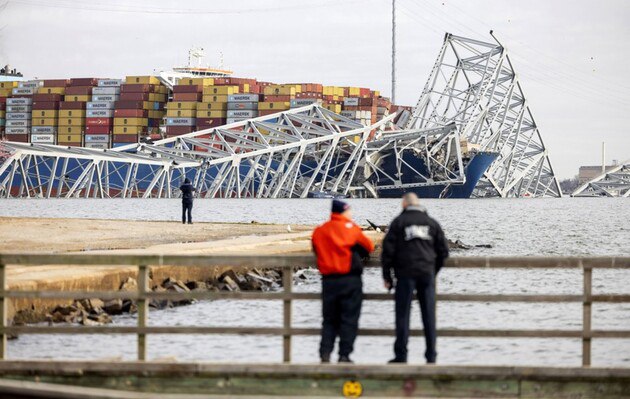 У штаті Меріленд після обвалу мосту шість людей вважаються загиблими, їхні пошуки тривають — Reuters
