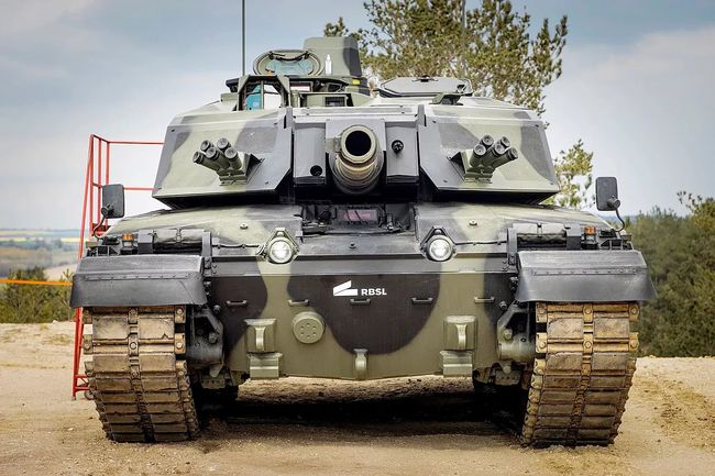 В Великобритании стартовало производство танков Challenger 3