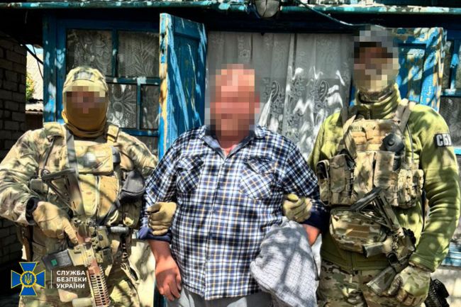 СБУ затримала агентів рф, які скоригували подвійний удар «Іскандерами» по багатоповерхівці на Донеччині