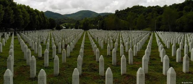 В ООН заснували день памʼяті про геноцид у Сребрениці
