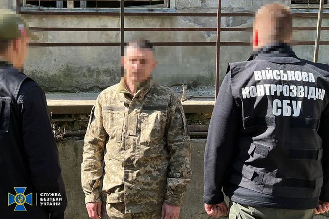 СБУ затримала ексохоронця російської катівні, який намагався сховатися у лавах ЗСУ