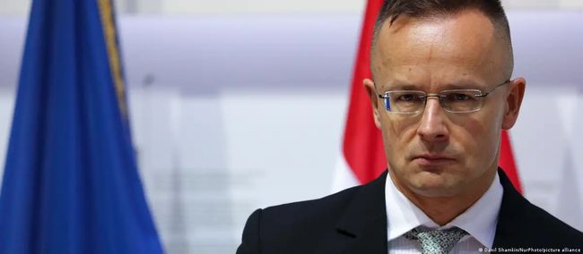 Угорщина блокує 6,5 млрд євро військової допомоги ЄС Україні
