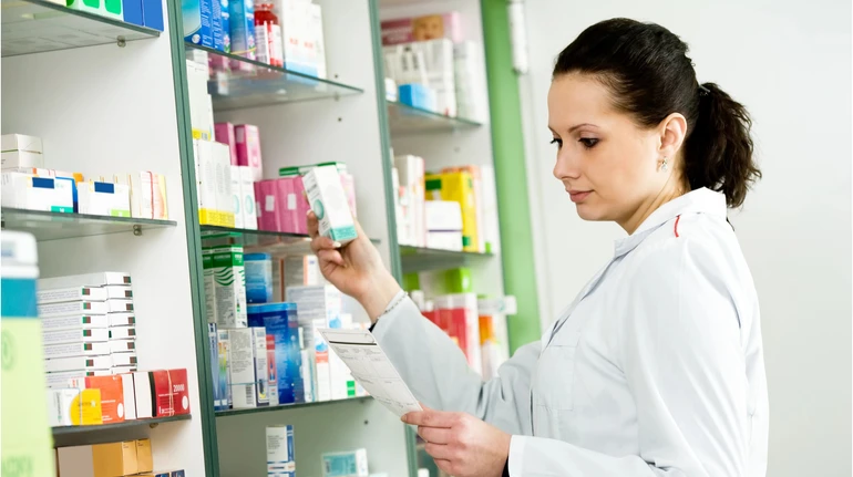 ВР підтримала закон, який забороняє лікарям і аптекарям приховувати дешевші ліки й просувати бренди